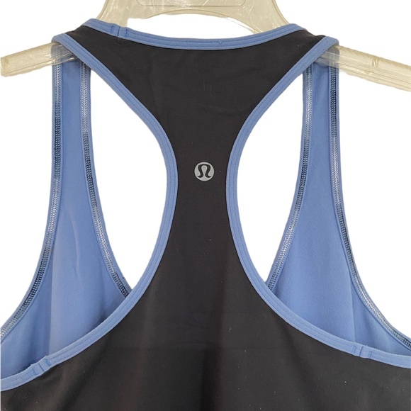 Lululemon Block Racerback Tank in Blue/Gray Size 6 - Picture 5 of 9